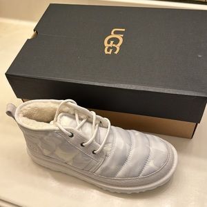 listing-status-banner